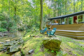 Creekside Cabin Rental about 8 Mi to Downtown Ellijay!